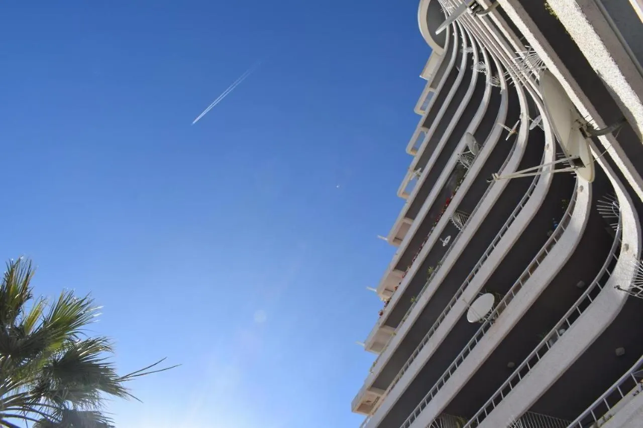 Jardin Cielomar, 1 Bedroom Apartment, Parking, Close To Train, Restaurants, Shops - Beach 8 Min Walk Benalmadena Apartment